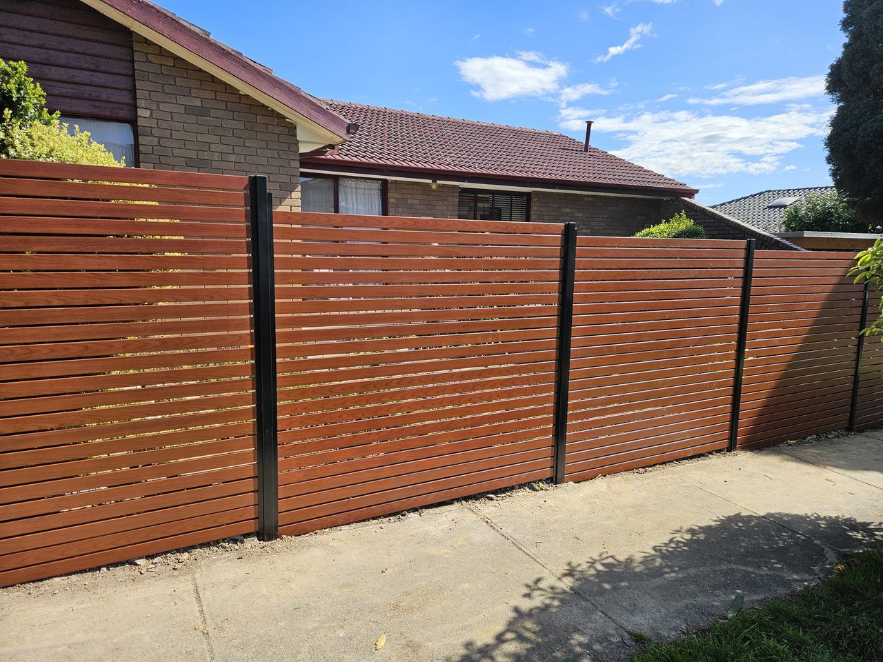 Aluminium Slats will not rust, warp or require repainting & offer a cost effective alternative to high maintenance timber screens.